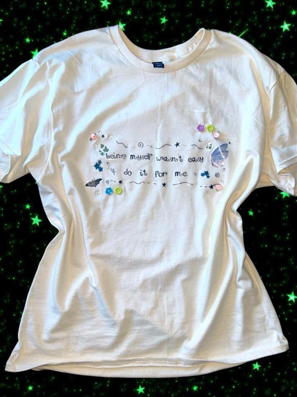 white phoebe bridgers inspired whimsical graphic tee | butterfly flower stars shirt