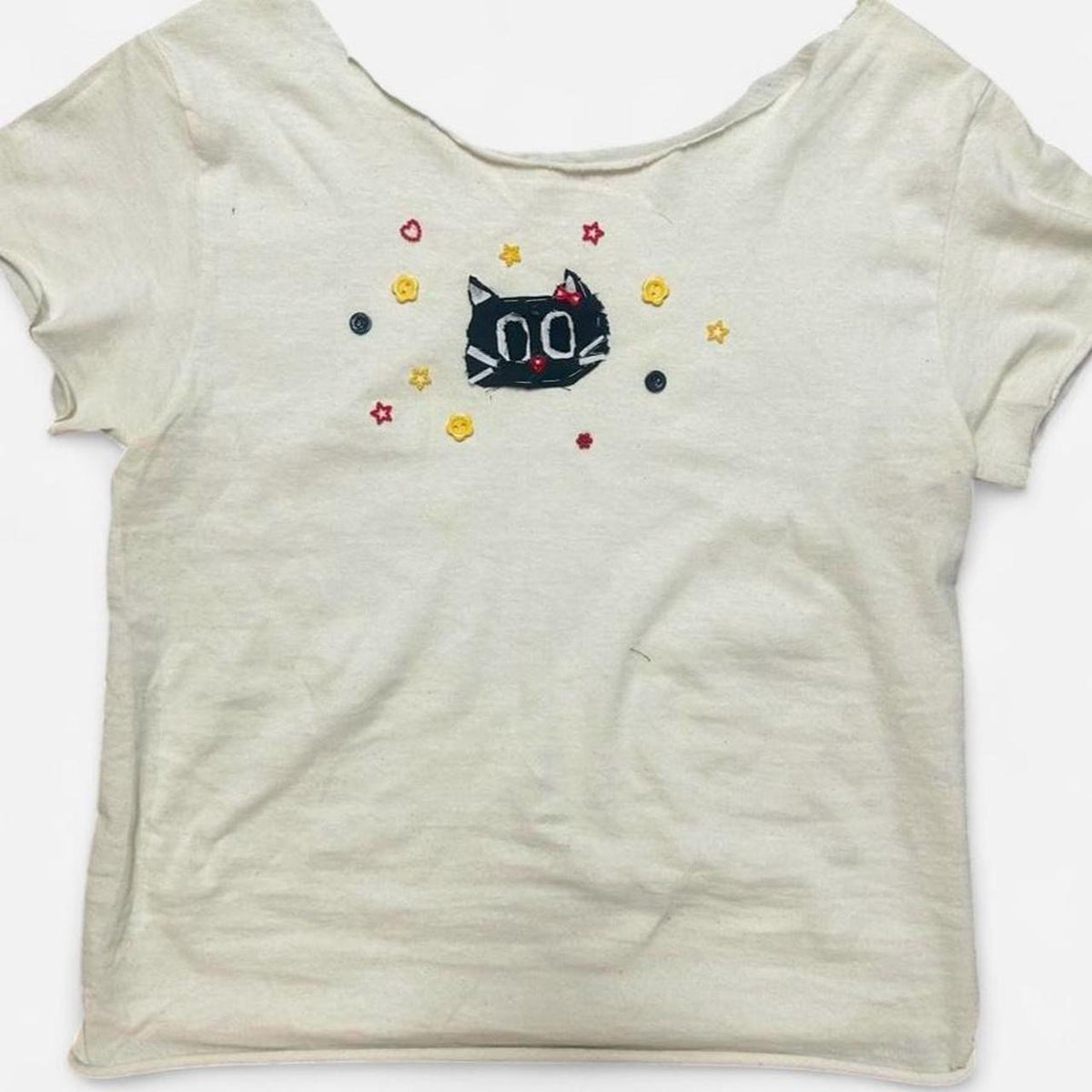 whimsical white patchwork black cat tee | kitty moon & stars shirt
